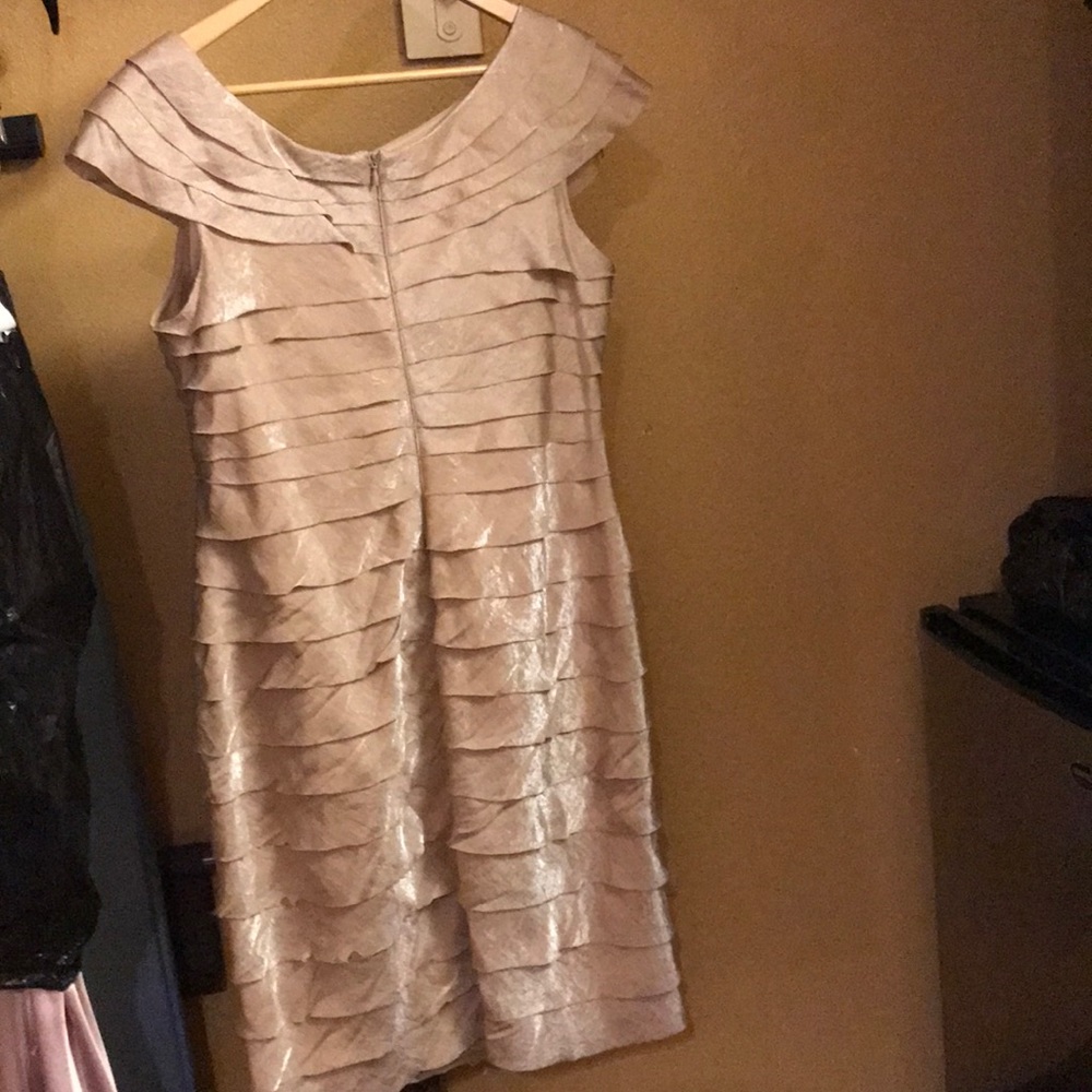 Dress - Picture 2 of 2
